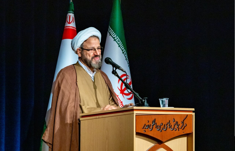 कल्चरल और सिविलाइज़ेशनल बदलाव काफ़ी जानकारी की वजह से होता है