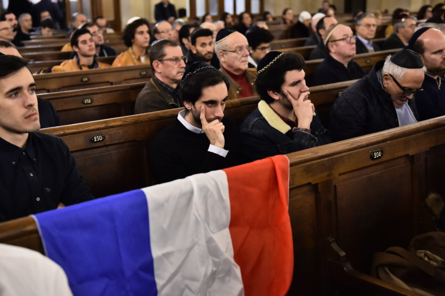 इज़राइल: यूरोपीय मुसलमानों के सामाजिक माहौल को अस्त-व्यस्त करने की व्यवस्थित कोशिशों में लगा हुआ हैं