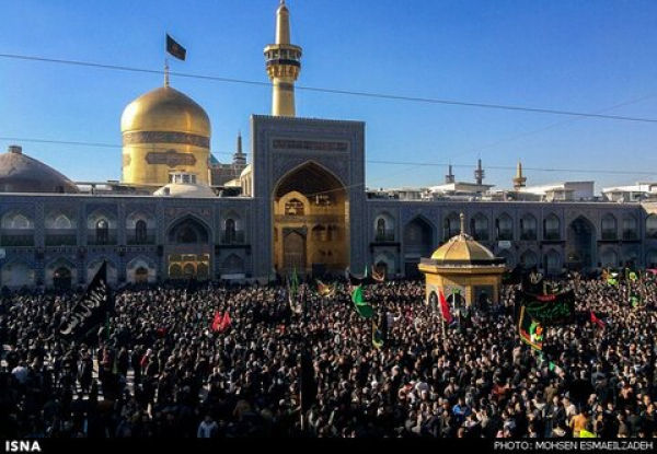 हज़रत इमाम रज़ा अलैहिस्सलाम का शहादत के मौके पर श्रद्धालुओं का जनसैलाब