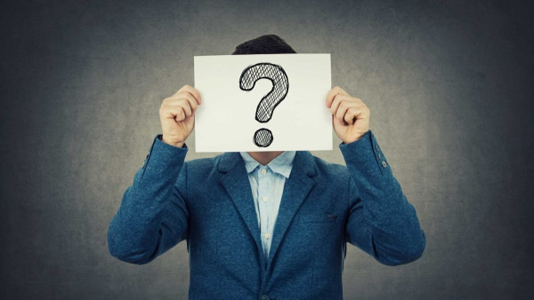 युवाओं में पहचान के संकट को परिवार कैसे रोक सकते हैं?
