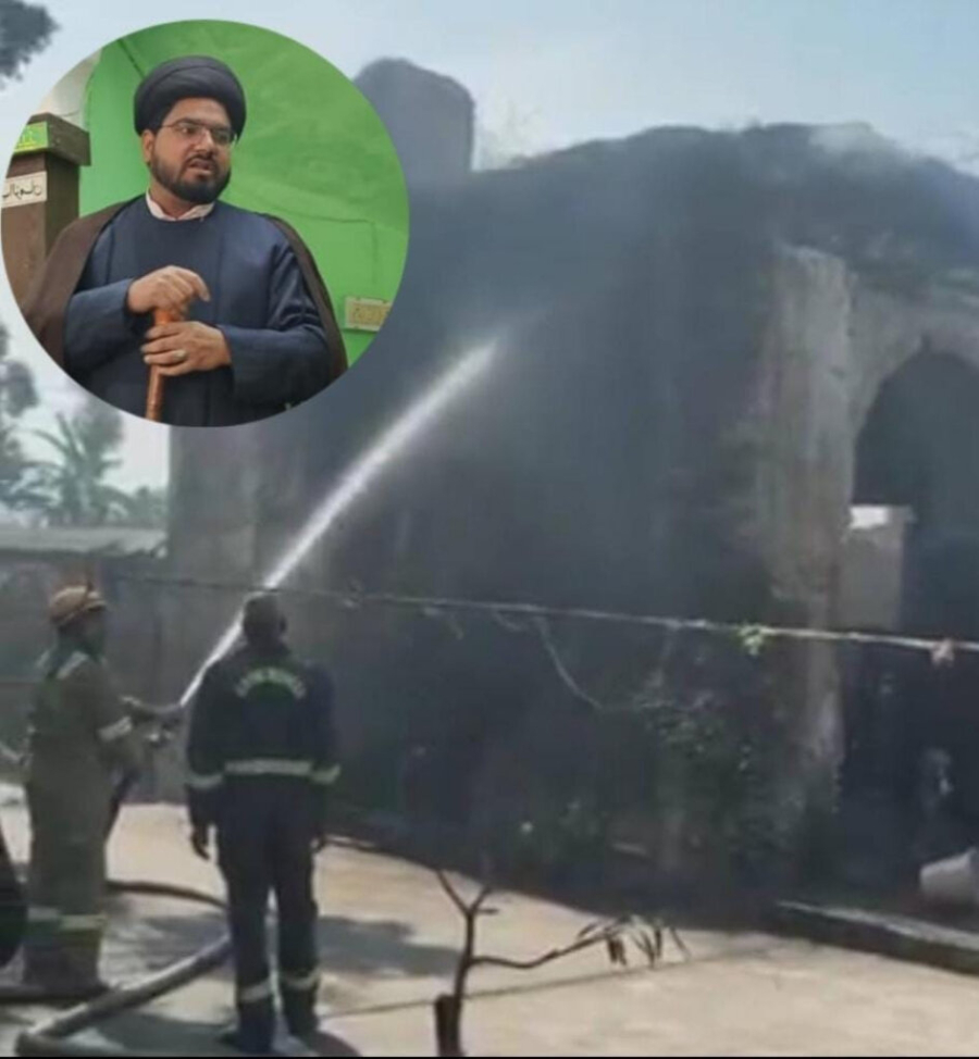 धार्मिक स्थल में आग लगाने वाले शरारती तत्वों पर प्रशासन से कार्यवाही मांग।