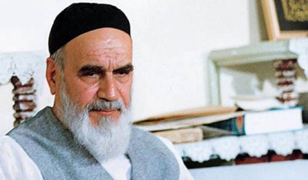 इमाम ख़ुमैनी: विचार, क्रांति और नेतृत्व