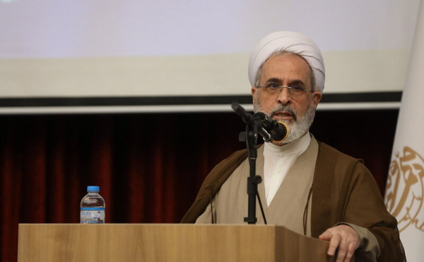 अख्लाक वह गौहर है जो अमल की कद्र बढ़ा देता है