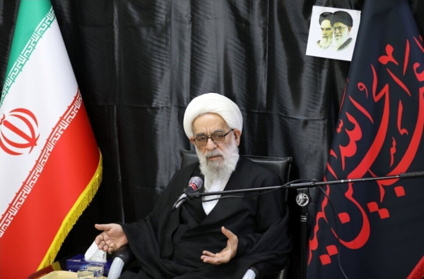 इस्लाम में अहंकार के सामने आत्मसमर्पण की कोई गुंजाइश नहीं