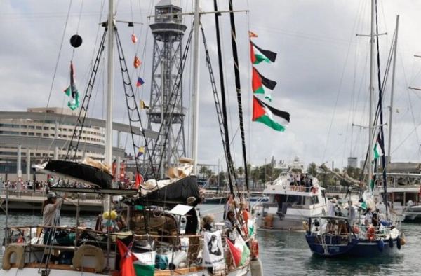 यूरोप के छात्र संगठनों ने चेतावनी दी अगर 'फ्लोटिला' को रोका गया तो वे कक्षाएं बंद कर देंगे