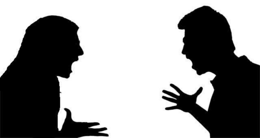 मियां बीवी के रोल में बदलाव ग़लत है