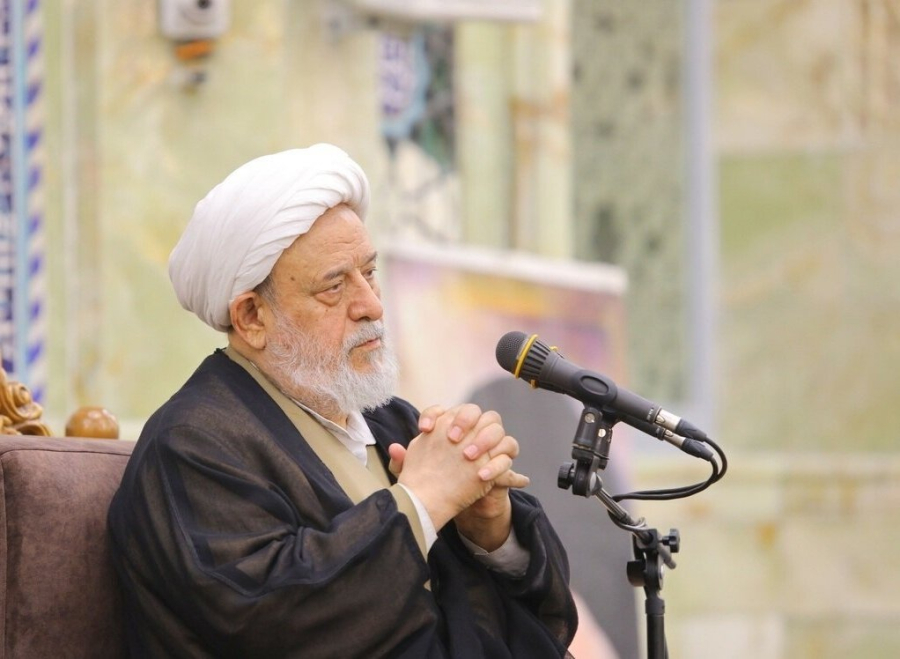 क़नाअत के ज़रिए इंसान ज़िल्लत, क़र्ज़ और अख़्लाक़ी सुक़ूत से महफ़ूज़ रहता है