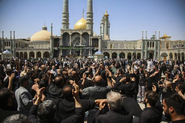 आज पूरे ईरान में ग्यारहवें इमाम की शहादत मनाई जा रही है