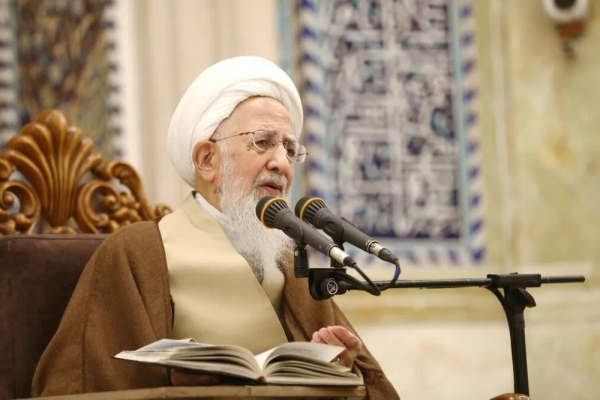 केवल एक दिव्य विद्वान ही समाज का सुधार कर सकता है