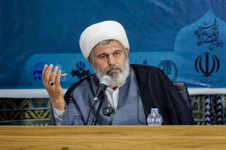 विलायत-ए-फक़ीह किसी एक गिरोह से नहीं जुड़ी है बल्कि पूरी इंसानियत के सुधार का स्रोत है