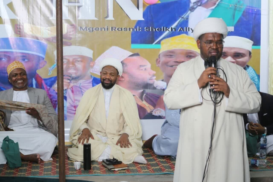 तनज़ानिया में अज़ीम क़ुरआनी महफ़िल का एहतिमाम