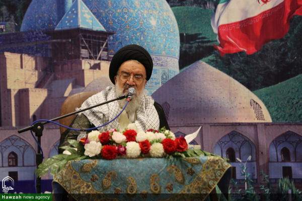 मस्जिदें और राष्ट्र की एकता, ईरान के प्रतिरोध की मुख्य ताकत हैं