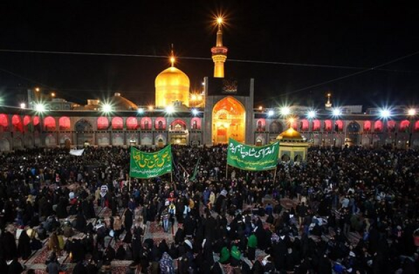 हज़रत इमाम रज़ा अलैहिस्सलाम की शहादत के मौके पर शोक में डूबा ईरान