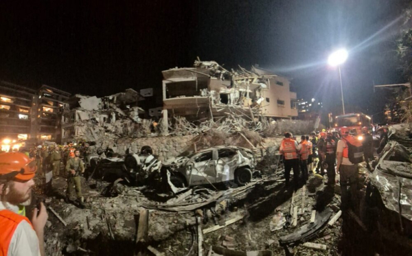 ईरान से टकराव की भारी कीमत चुकानी पड़ेगी