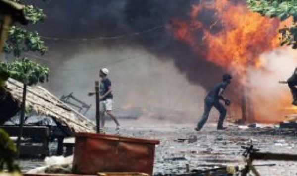 Myanmar’da Müslümanlara yönelik şiddet devam ediyor.