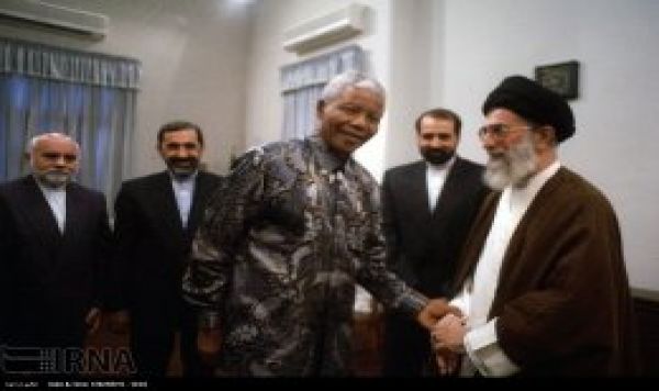 Mandela&#039;nın İmam Hamanei&#039;den aldığı tavsiye...