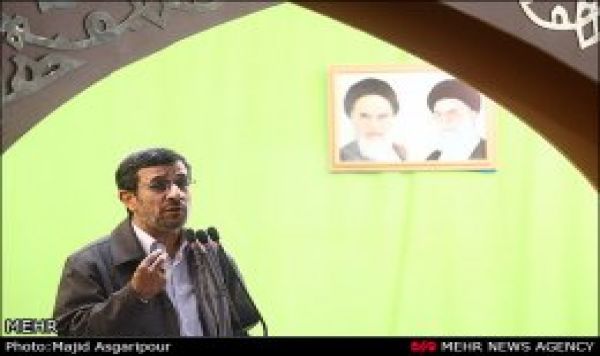 Ahmedinejad&#039;dan Türkiye&#039;ye Siyonizm uyarısı 