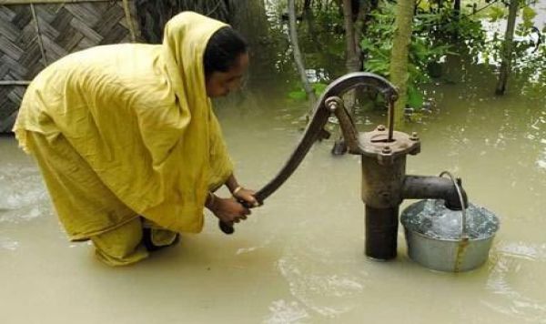 آسام ميں حاليہ سيلاب کے نتيجے ميں کم سے کم 109 افراد ہلاک