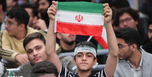 رہبر انقلاب سے ہزاروں اسٹوڈنٹس کی ملاقات