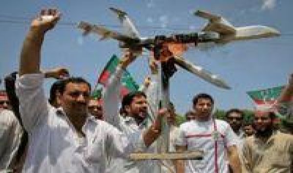 ڈرون حملوں کاجواب سفارتی یا فوجی اقدامات سے