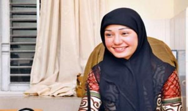 مشہور نیپالی اداکارہ پوجا لاما کا قبول اسلام