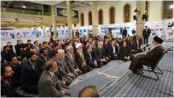 رہبر معظم نے نینو ٹیکنالوجی پر مشتمل نمائشگاہ کا ڈیڑھ گھنٹے تک مشاہدہ کیا