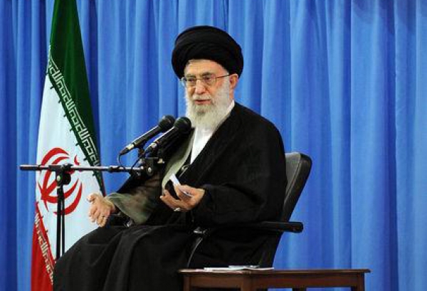 رہبر معظم کی ملکی یونیورسٹیوں کے ممتاز طلباء سے ملاقات